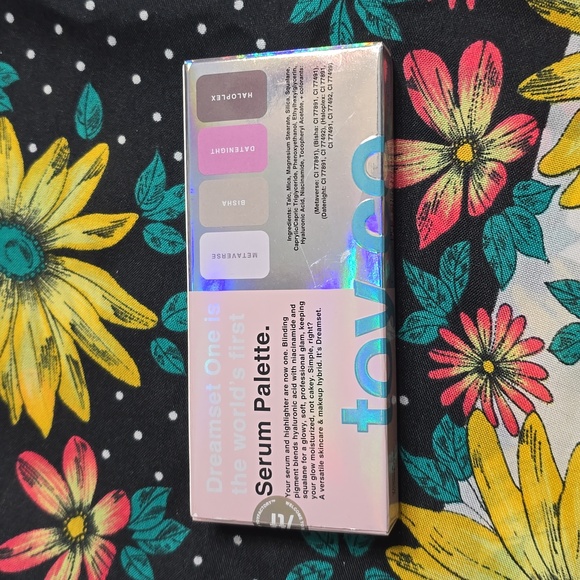 Toyfactory Dreamset Highlighter Serum Palette 4 High Payoff Shades - Picture 7 of 12